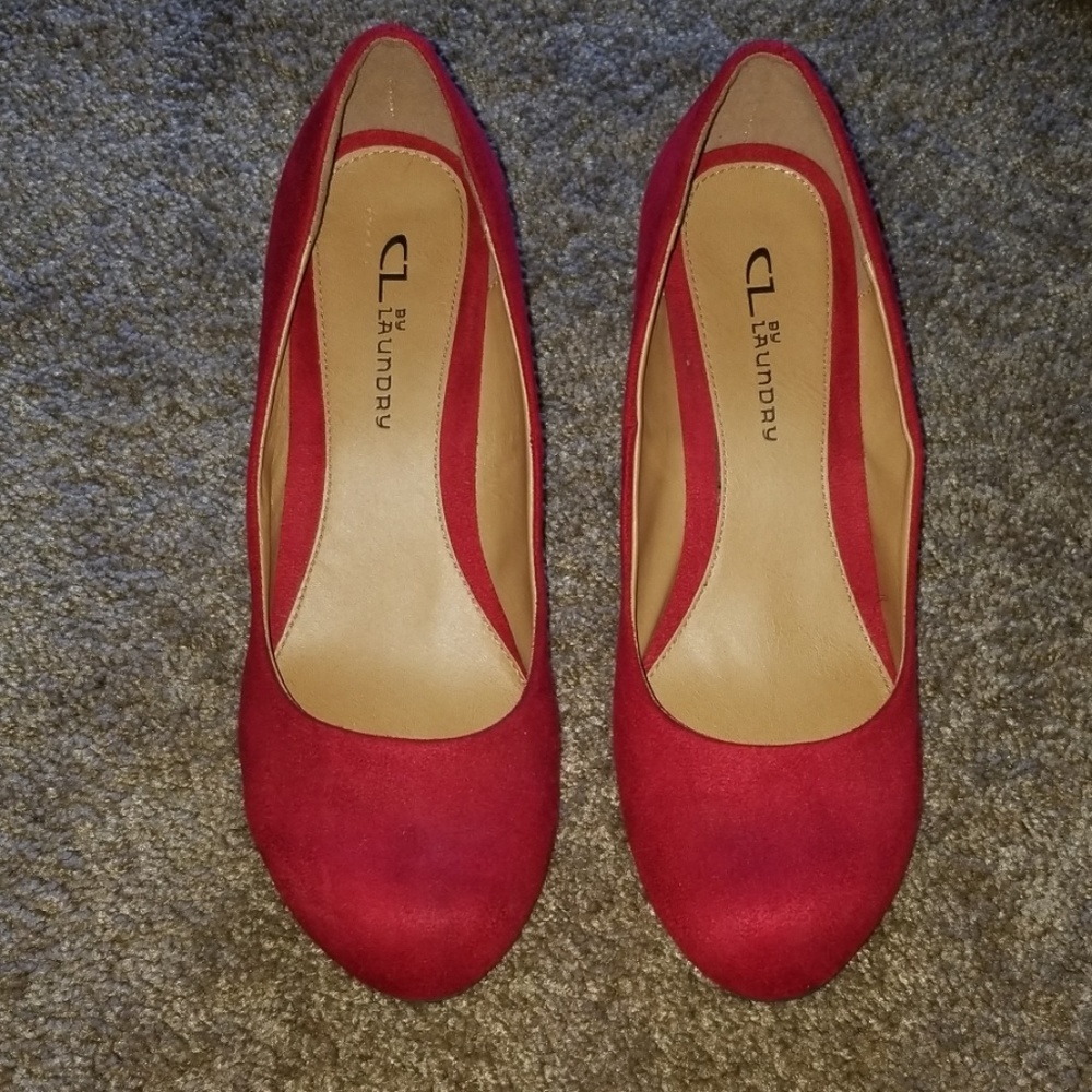 Wedge heels